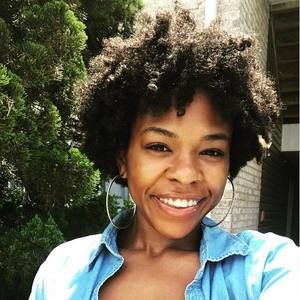 Meet your Posher, Desiree